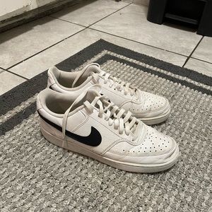 White Court Visions With Black Nike Logo Size 10.5